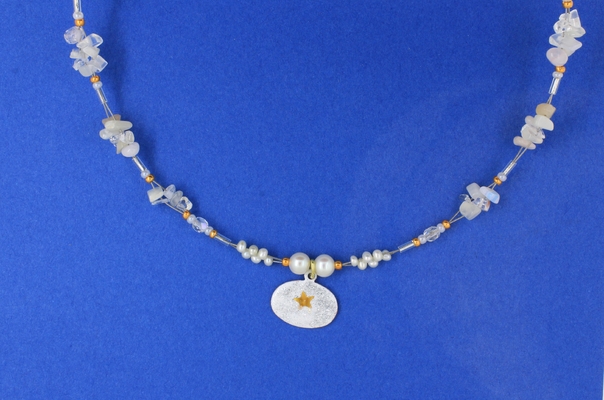 Weihnachtskette_auf_blau